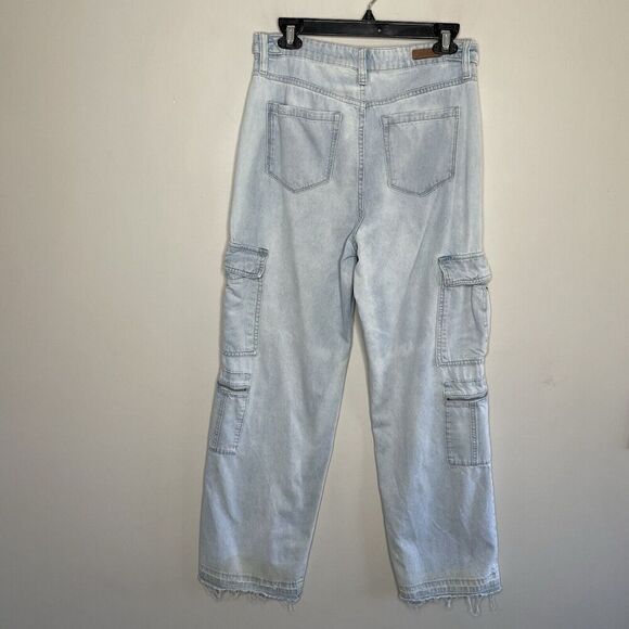 BLANKNYC Call My Name Jeans Women 28 Slouchy Cargo Raw Hem Light Wash Franklin - Picture 8 of 16